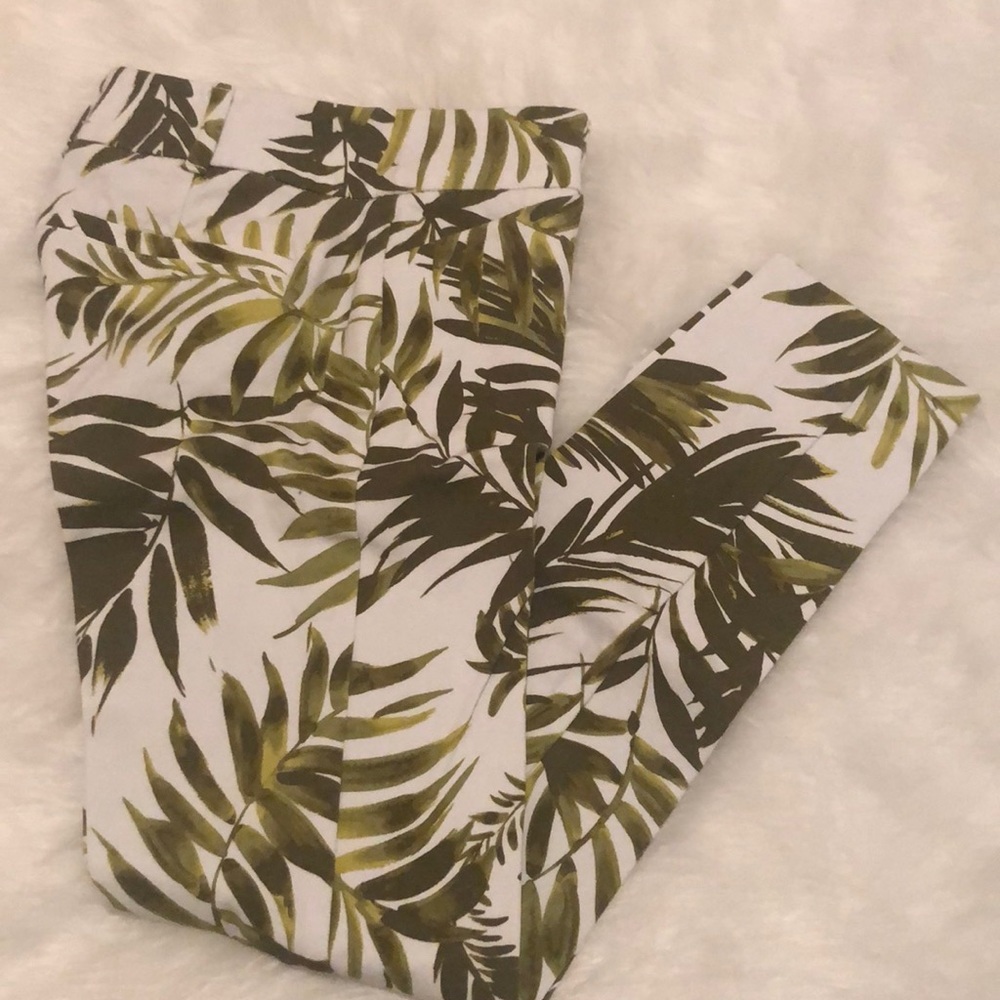 Slim leg pant